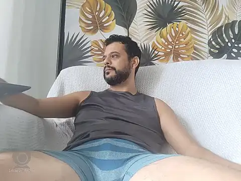 HornyBeachBoyBR online show from 01.31.25