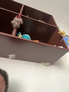 Snapshot of extremeprofesor chatting on 10.15.25 extremeprofesor online show from 10.15.25