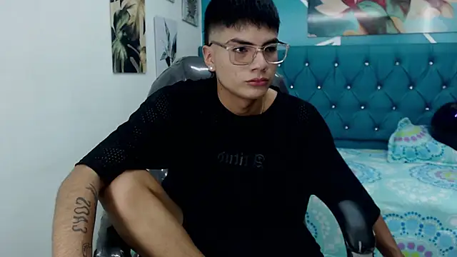 Snapshot of Noha_scott chatting on 01.31.25 Noha scott online show from 01.31.25