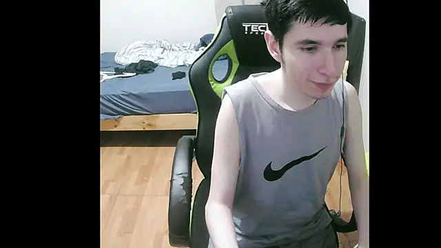 Twink martinboy online show from 01.01.25