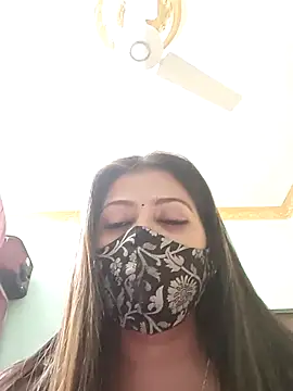 Snapshot of SANAYA_ROY chatting on 03.06.25 SANAYA ROY online show from 03.06.25