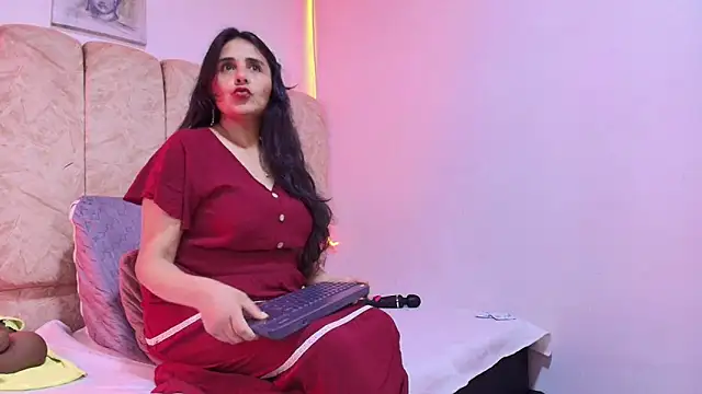  Marcela   online show from 04.20.26