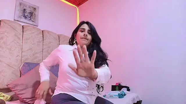  Marcela   online show from 04.25.26
