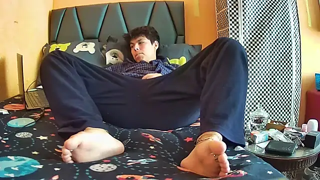 diegotorresd2312 online show from 04.26.26