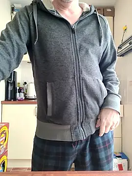 Snapshot of JulianJ50 chatting on 02.10.26 JulianJ50 online show from 02.10.26