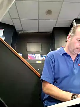 Snapshot of JulianJ50 chatting on 03.02.26 JulianJ50 online show from 03.02.26