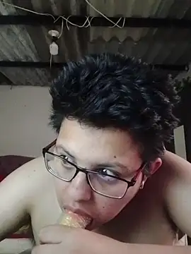 Snapshot of tatsumi_nao chatting on 11.30.25 tatsumi nao online show from 11.30.25