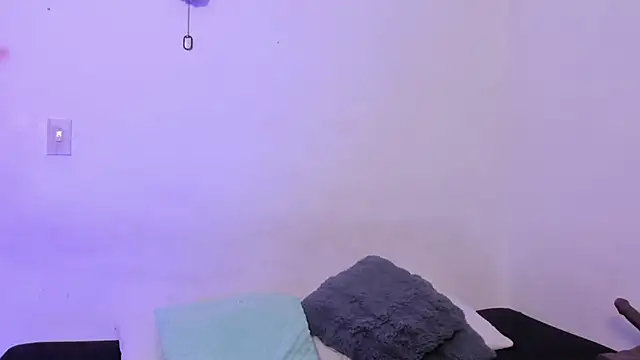 crystalvazquez online show from 02.06.26