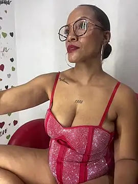 AdelaHaneix online show from 04.11.26