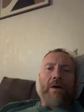 Snapshot of Rockburg chatting on 02.24.26 Rockburg online show from 02.24.26