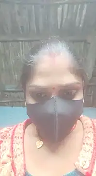 Snapshot of haymona chatting on 02.08.25 haymona online show from 02.08.25