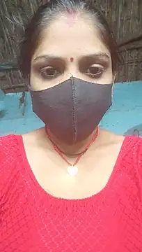 Snapshot of haymona chatting on 02.13.25 haymona online show from 02.13.25