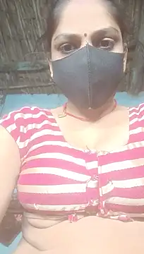 Snapshot of haymona chatting on 03.04.25 haymona online show from 03.04.25