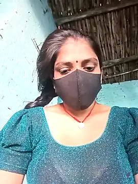 Snapshot of haymona chatting on 03.16.25 haymona online show from 03.16.25