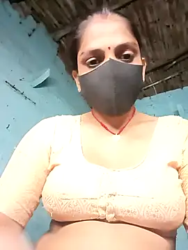 Snapshot of haymona chatting on 03.23.25 haymona online show from 03.23.25