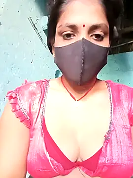 Snapshot of haymona chatting on 03.23.25 haymona online show from 03.23.25