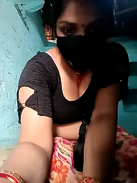 Snapshot of haymona chatting on 02.13.26 haymona online show from 02.13.26