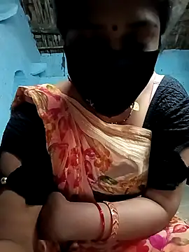 Snapshot of haymona chatting on 02.13.26 haymona online show from 02.13.26