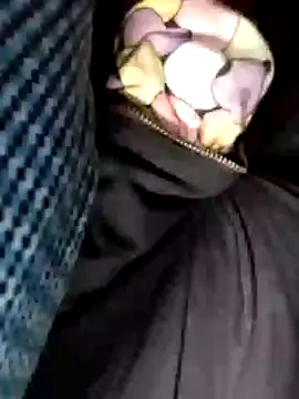 Snapshot of Policeman20742 chatting on 02.25.25 Policeman20742 online show from 02.25.25