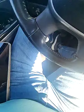 Snapshot of Policeman20742 chatting on 11.17.25 Policeman20742 online show from 11.17.25