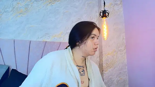 Mia candy 0 online show from 07.12.26