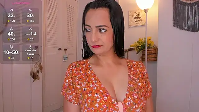 anaruiz  online show from 06.15.26