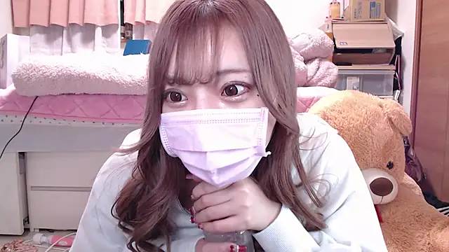  chanMOMO  online show from 12.18.24