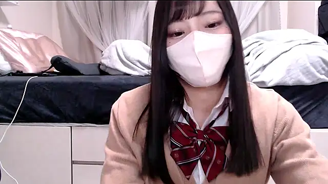  chanMOMO  online show from 02.25.25