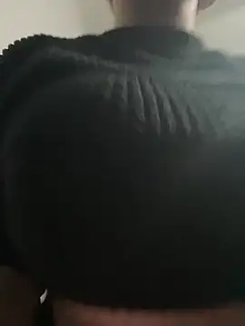 Snapshot of lolitalamasbonita01 chatting on 02.04.25 lolitalamasbonita01 online show from 02.04.25