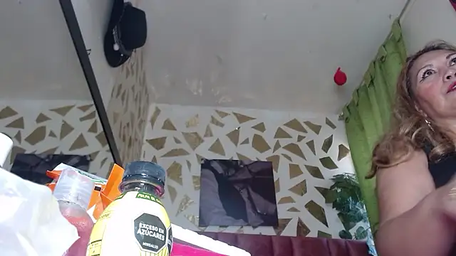 Snapshot of Kazsandraa chatting on 03.01.26 Kazsandraa online show from 03.01.26