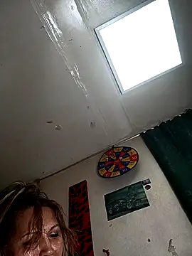 Snapshot of Kazsandraa chatting on 03.16.26 Kazsandraa online show from 03.16.26