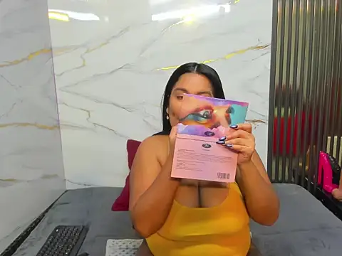 Sam-Evans-hot online show from 11.21.25