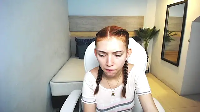 liseth fox online show from 12.24.24