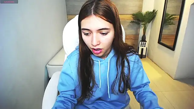 liseth fox online show from 02.08.25