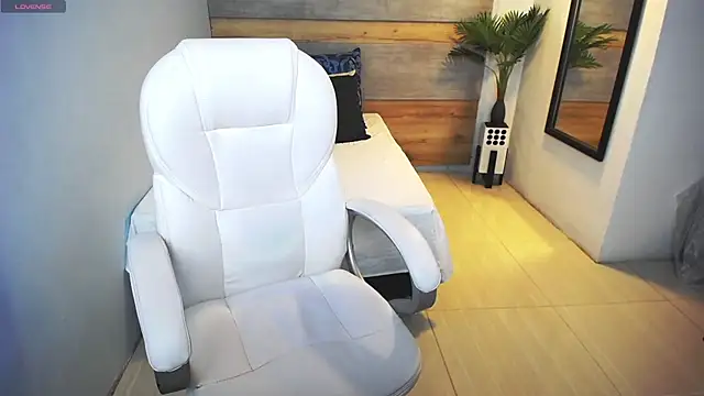 liseth fox online show from 03.05.25