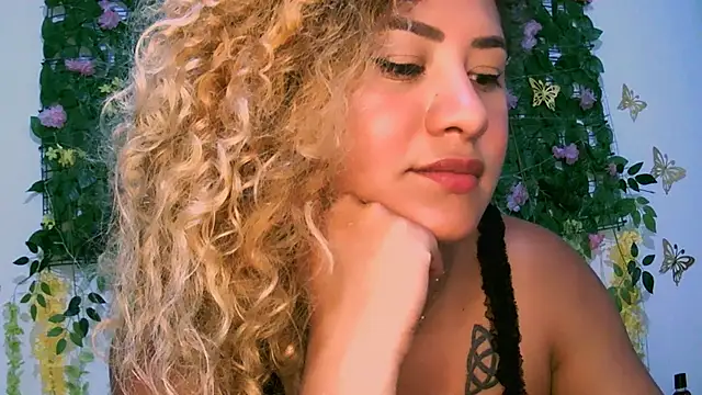 Crysrus online show from 01.17.25