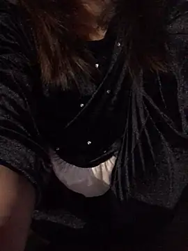 Snapshot of Cute_lady99 chatting on 02.12.26 Cute lady99 online show from 02.12.26