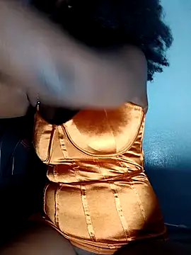 Snapshot of smartdollie chatting on 09.11.25 smartdollie online show from 09.11.25