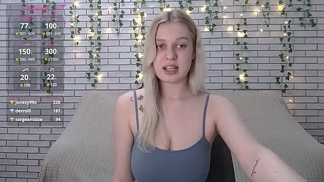 EmiliaDuchess online show from 02.23.25