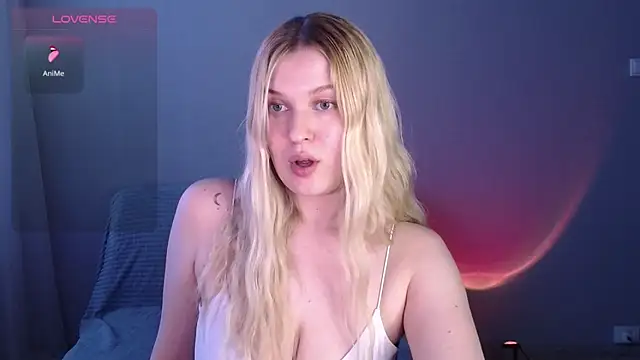 Snapshot of EmiliaDuchess chatting on 05.11.26 EmiliaDuchess online show from 05.11.26