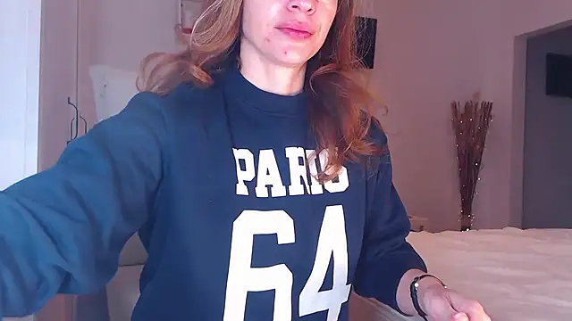 Snapshot of AdeleLovely chatting on 01.19.26 AdeleLovely online show from 01.19.26