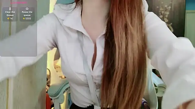 HU131452 online show from 05.31.26