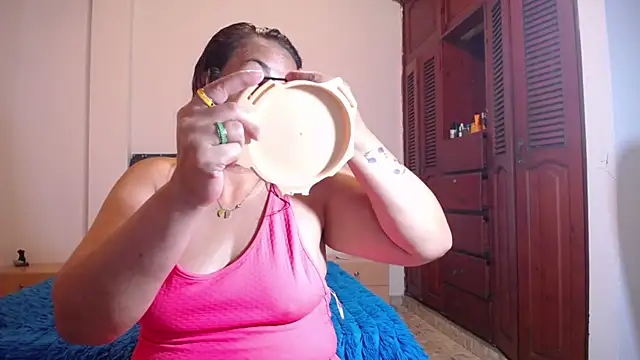 sofiamature01 online show from 09.28.25