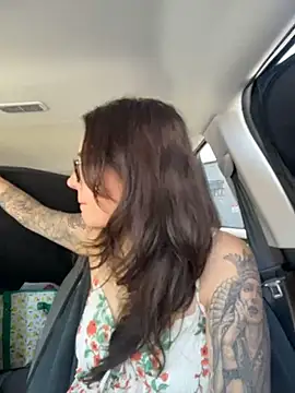 BeautifulMesss online show from 08.04.26