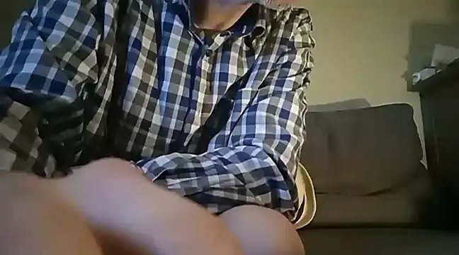 Snapshot of Zed0l1Mod chatting on 12.16.24 Zed0l1Mod online show from 12.16.24