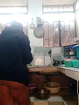 Snapshot of sorbetico_perverse chatting on 02.05.25 sorbetico perverse online show from 02.05.25