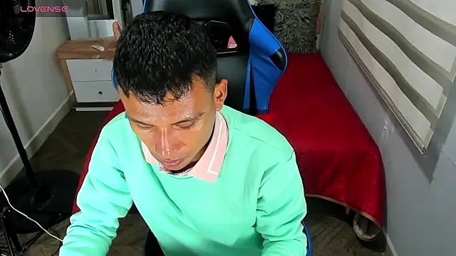 Backsex boy online show from 10.30.25