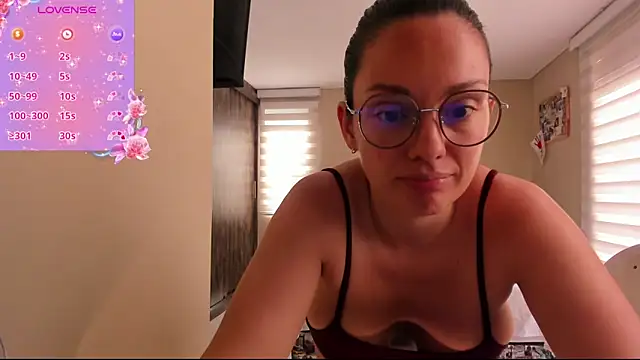 Snapshot of anabel_025 chatting on 06.10.26 anabel 025 online show from 06.10.26