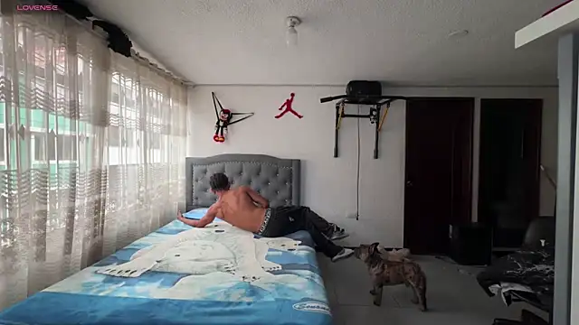 Snapshot of jokergc_2 chatting on 03.05.25 jokergc 2 online show from 03.05.25