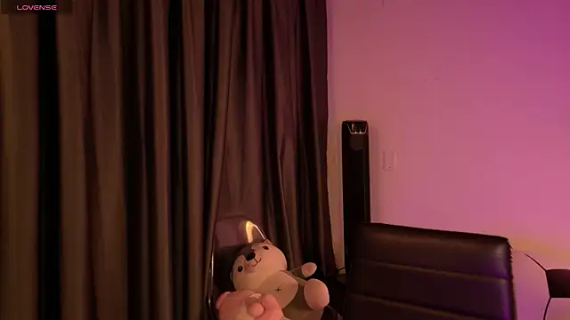 Yuri Stars online show from 04.25.26